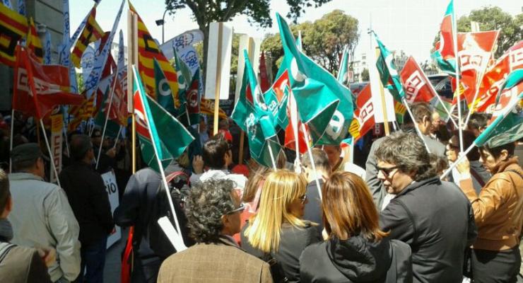 Los empleados, autnticos damnificados por la psima gestin de los directivos de Catalunya Banc, tomaremos la calle el sbado 6 de julio