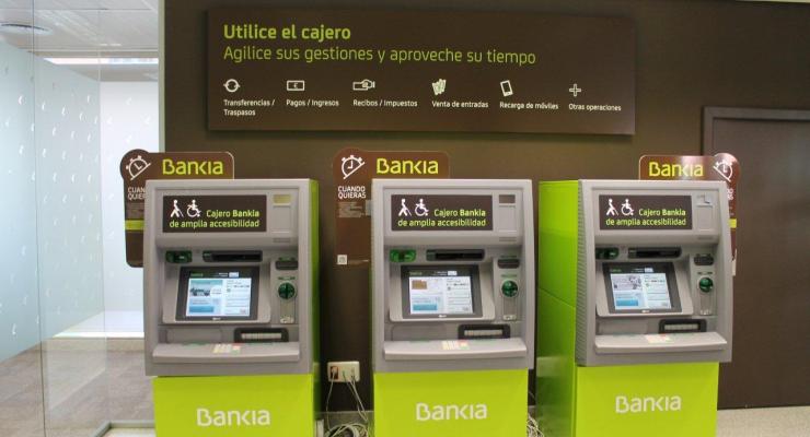 Tirada de lpiz en Bankia - A la expectativa en Catalunya Banc - Comisiones bancarias